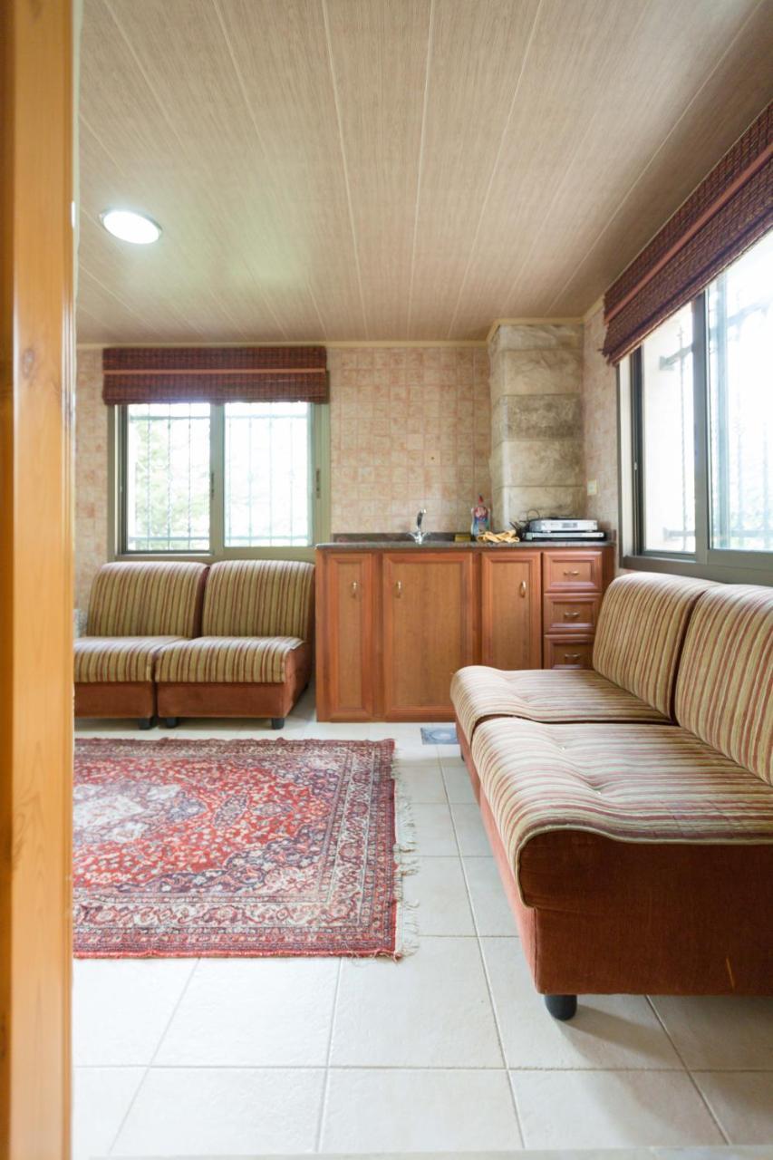 Mresty Guest House Mtolle Ngoại thất bức ảnh